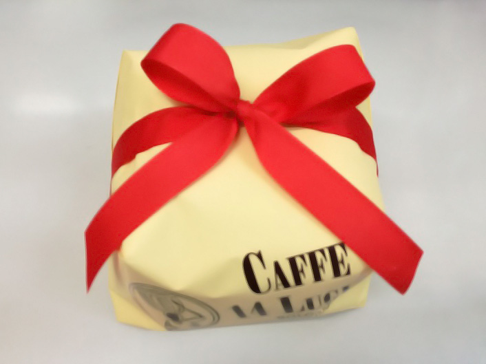 Traditional 'Milanese' Panettone